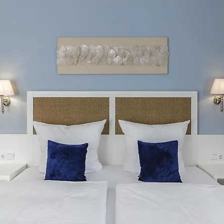 Mein Strandhaus - Hotel, Restaurant & Schwimmbad 蒂门多弗施特兰德