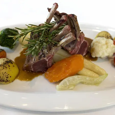 Mein Strandhaus - Hotel, Restaurant & Schwimmbad מלון טימנדורפר שטרנד