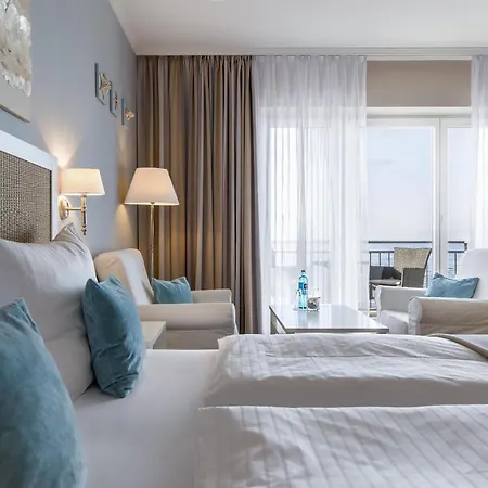 酒店 Mein Strandhaus - Hotel, Restaurant & Schwimmbad