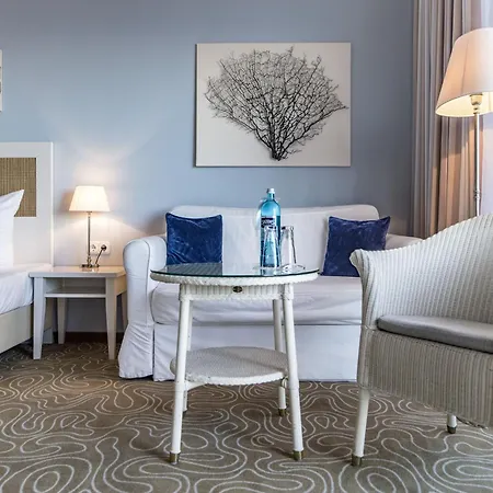 Mein Strandhaus - Hotel, Restaurant & Schwimmbad מלון טימנדורפר שטרנד