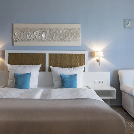 Mein Strandhaus - Hotel, Restaurant & Schwimmbad 4* Timmendorfer Strand