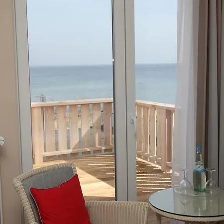 Mein Strandhaus - Hotel, Restaurant & Schwimmbad 4*