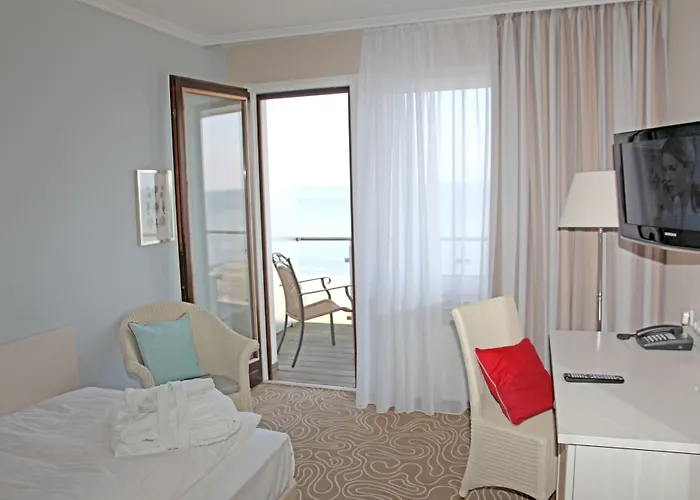 Mein Strandhaus - Hotel, Restaurant & Schwimmbad Hotell 4*