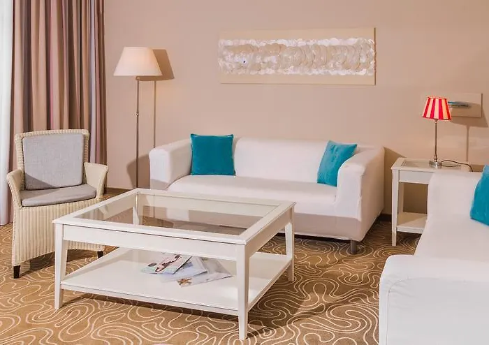 Mein Strandhaus - Hotel, Restaurant & Schwimmbad Hotell 4*